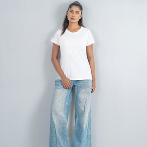 Camiseta de manga corta para mujer, transpirable, sostenible, de color sólido, cuello redondo, corte regular, 100% algodón peinado, estilo casual. - Product Image 3