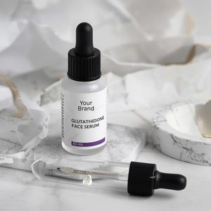 เซรั่มบำรุงผิวหน้าสูตรไวท์เทนนิ่ง วิตามินซี กลูต้าไธโอน อัลฟ่าอาร์บูติน ผลิตภัณฑ์ ODM/OEM ขายส่ง บรรจุภัณฑ์แบบกำหนดเอง - Product Image 2