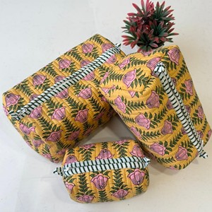 Toiletry <b>Bag</b> Bohemian Floral Quilted Cosmetic Organizer Set of 3 Large Capacity Makeup <b>Bags</b> Textile Multi-Function No Zipper - Product Image 2