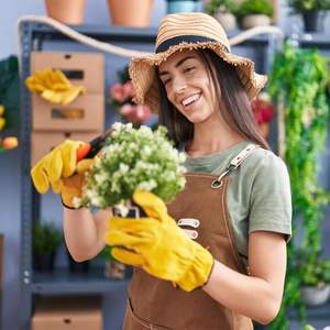 Gants de sécurité durables à points en PVC sur toute la paume, à forte adhérence, pour l'emballage, l'assemblage et la manutention des matériaux - Product Image 4