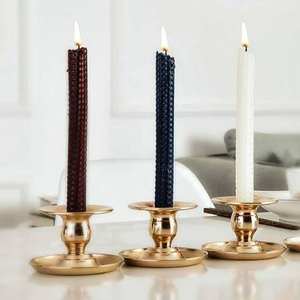 Portavelas de aluminio chapado en oro para decoración del hogar y bodas, en tamaño personalizable, ecológico y duradero. - Product Image 2