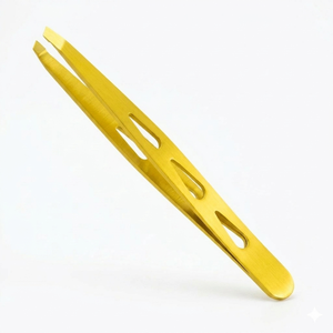 Pince à épiler à pointe fine plaquée or, outil de maquillage de luxe durable - Product Image 1