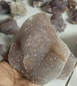 Groupe de fleurs d'améthyste brute, grappe d'améthyste, cristal d'améthyste, minéraux de la meilleure qualité, géode d'Inde, Jalgao, Maharashtra - Product Image 1