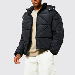 Veste matelassée imperméable pour homme, veste d'hiver rembourrée de style designer, veste en duvet vert en polyester, veste matelassée personnalisée pour homme - Product Image 2