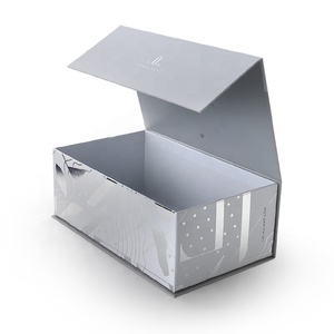 Haute qualité Logo personnalisé Rectangle papier magnétique boîte gris cosmétique Mailer cadeau UV avantage feuille gaufrage pour maquillage imprimé - Product Image 5