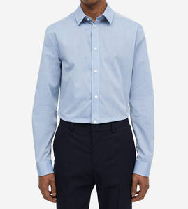 Camisa casual de manga larga para hombre, estilo workwear, corte ajustado, con botones, precio razonable, tela 100% algodón. - Product Image 1