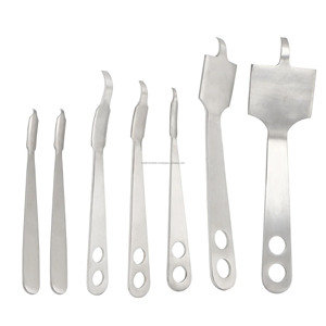 Juego de Retractores Ortopédicos Hohmann de Acero Inoxidable de Calidad Premium Medivolve, 7 Piezas, Instrumentos de Grado Médico, Proveedor Mayorista - Product Image 4