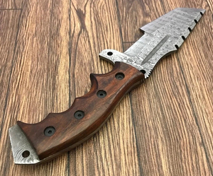 Couteau de chasse, de dépecage, de survie et de camping OEM 10 pouces, fait main, en acier Damas à haute teneur en carbone, à lame pleine, avec manche en bois de rose - Product Image 4