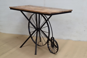 Mesa redonda de consola Industrial Wagon Wheel con tablero de madera recuperada, mesa rústica para recibidor - Product Image 3
