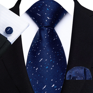 Ensemble de cravates en soie verte avec motif à pois, tissage jacquard, pour tenue professionnelle - Product Image 3