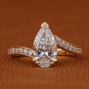 Bague de fiançailles en diamant de laboratoire taille poire 3 carats, or jaune 14K 18K, pavé, pour femme - Product Image 1