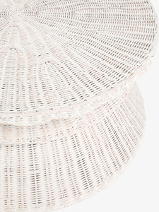 Table d'appoint ronde en rotin blanc, tabouret d'appoint exquis en osier, meuble côtier, table de bout sur piétement pour salon et décoration intérieure - Product Image 3