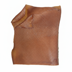 Semelles de chaussures industrielles en caoutchouc naturel nervuré fumé marron de haute qualité NGOC CHAU COMPANY RSS3 pour pneus automobiles et convoyeurs (en vrac) - Product Image 1