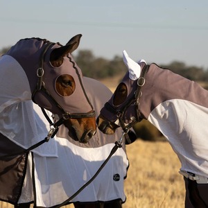 Couverture pour cheval imperméable en polaire légère de haute qualité avec rembourrage et doublure en coton, couverture d'équitation chaude pour l'hiver en solde - Product Image 4