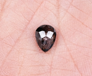 Diamant de laboratoire cultivé noir de 1,00 ct, taille fantaisie poire, percé au laser, certifié par un tiers, idéal pour la joaillerie - Vente chaude - Product Image 6