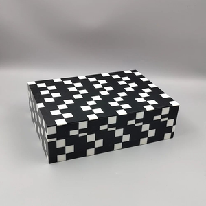 Eco-Friendly Resin Square Engraved Jewelry <b>Box</b>-Modern Customized Design High Quality Customized Packing for <b>Christmas</b> Decoration - Product Image 4