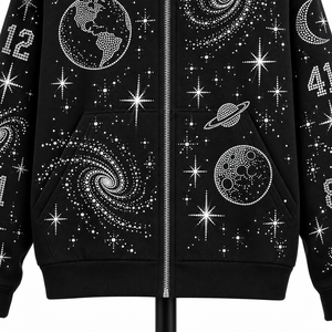 Sudadera con Capucha Negra Unisex con Cierre, Diseño de Galaxia Espacial con Brillantina y Pedrería, Estilo Casual Oversize para Otoño - Product Image 3