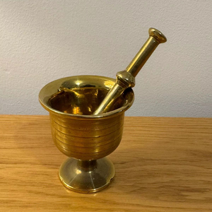 Decorative Brass Mortar <b>And</b> Pestle <b>Set</b> For Home Cooking Herbal Crushing <b>And</b> Vintage Kitchen Display - Product Image 1