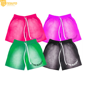 กางเกงขาสั้นผ้าฝ้ายไล่เฉดสีสไตล์สตรีทแวร์วินเทจสำหรับผู้ชาย ลวดลายเอฟเฟกต์ย้อมสีแบบแอซิดวอช เหมาะสำหรับออกกำลังกายและเล่นบาสเก็ตบอล พร้อมโลโก้แบบกำหนดเอง - Product Image 3