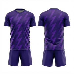 Conjunto de Camiseta de Fútbol para Hombre, Estampado Geométrico Morado, Sublimado, Secado Rápido, Transpirable, Manga Corta, Uniforme Deportivo, Ajuste Atlético, para Todas las Temporadas - Product Image 1