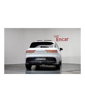 Genesis GV70 2.5T 2024 Gasolina 2WD con 18,225 km, Volante a la Izquierda, Caja de Cambios Automática, Asientos de Cuero, Cámara Trasera - Product Image 4