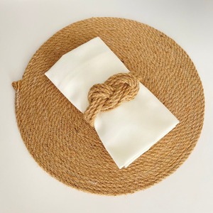 Meilleures ventes : Sets de table ronds tressés en corde de chanvre naturelle, corde de jute, résistants à l'huile et à la chaleur, en osier et en jonc de mer - Product Image 1