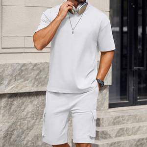 Ensembles d'été pour hommes : T-shirts à manches courtes et shorts de jogging à jambes larges – Tenues décontractées respirantes deux pièces pour homme - Product Image 4