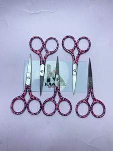 Tijeras de Uñas de Acero Inoxidable con Punta Curva Premium y Cuchilla Afilada para el Cuidado de las Cutículas, Diseño de Orificio Cuadrado, Herramienta de Belleza Duradera - Product Image 4