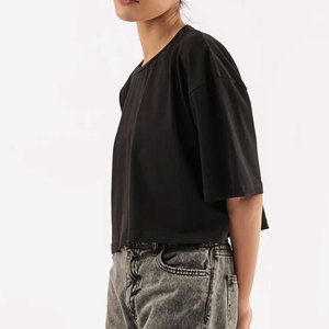 New Design Best Service Comfortable Fit Stylish With New Arrival Good Supplier High Quality Street Wear Printed Women Crop Top - Product Image 2
