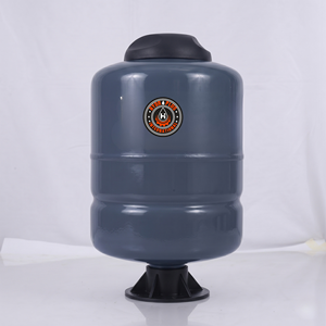 Tanque de Presión de Acero Hydroplus International de 2L, 145 PSI, Alta Calidad, Duradero, Recipiente de Presión para Agua, Certificado ASME, Reforzado - Product Image 1