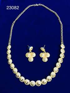 Conjunto de Collar con Cadena Floral Chapado en Oro |   Joyería Ligera para Mujer al por Mayor Modelo n.° 23081 - Product Image 2