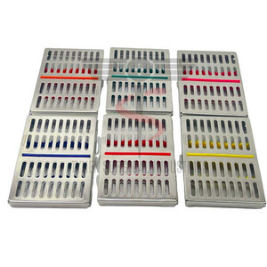 Plateau de cassettes dentaires manuel en acier inoxydable pour usage clinique, boîte de stérilisation réutilisable, rangement sécurisé pour instruments dentaires - Product Image 4