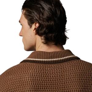 Chemise à rayures en tricot crocheté pour homme, manches courtes, boutonnée, décontractée, pour l'été, vente en gros OEM, fourniture personnalisée - Product Image 4