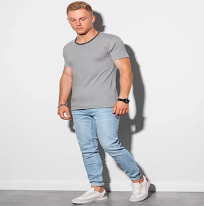 T-shirts pour hommes en coton 100% de haute qualité, personnalisables avec impression de logo, impression numérique, coupe unisexe classique, pour la vente en gros mondiale - Product Image 6