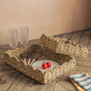 Plateaux de service en rotin, décorations de table de salon de luxe, plateau à fruits secs, décoration d'intérieur disponible à des prix abordables - Product Image 1