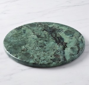 Tabla de Cortar Redonda de Mármol Verde, Superficie de Corte Duradera para Uso en la Cocina, Fácil de Limpiar - Product Image 1