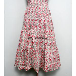 Nouvelle robe maxi bohème d'été décontractée à imprimé floral 100% coton, dos nu et col halter, de luxe - Product Image 2