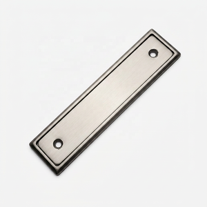 Poignée de meuble moderne rectangulaire en laiton avec plaque arrière, finition dorée, durable, design traditionnel, pour commode et armoire - Product Image 4