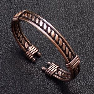 Brazalete de Cobre Moderno y Atemporal para un Look de Joyería Decorativa - Product Image 2