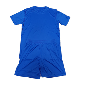 Ensemble de maillot de football unisexe bleu à manches courtes, col rond, tissu respirant en polyester, short à taille élastique, coupe régulière, toutes saisons - Product Image 1