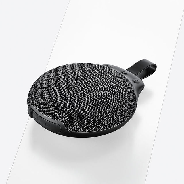 D2 Wireless Outdoor Mini Car Household IPX7 Waterproof Dustproof Bathroom Bt Speaker Heavy Subwoofer TWS Interconnection