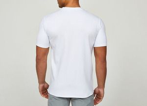 T-shirt à manches courtes pour homme avec poche grise, coupe classique, col rond, en jersey de coton tricoté décontracté - Product Image 3