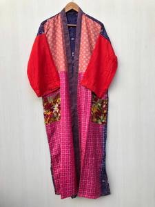 ชุดคลุมนอนหลากสีสไตล์วินเทจ ทำจากผ้าไหมซารีรีไซเคิล ชุดคลุมบ้านเนื้อนุ่ม ชุดคลุมยาวผ้าไหม ชุดคลุมสำหรับงานปาร์ตี้ริมชายหาด - Product Image 5