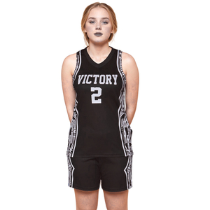Ensemble d'uniformes de basketball imprimés pour femmes, logo personnalisé, numéro de joueur imprimé, uniforme de basketball pour femmes respirant et respectueux de l'environnement - Product Image 6