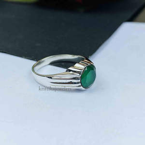Bague pour homme en argent sterling 925, pierre précieuse onyx verte naturelle, sertie en bézel, fabrication artisanale, cadeau idéal pour mariage ou fête - Product Image 5
