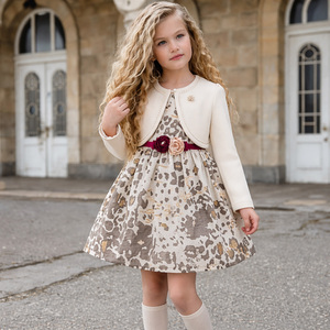 Robe de fête de luxe personnalisée pour filles avec veste <span class=keywords><strong>boléro</strong></span> crème, robe de princesse à taille fleurie pour mariages et occasions spéciales - Product Image 1