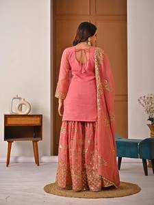 Ensemble Anarkali en soie brodée rose avec dupatta, tenue de mariage traditionnelle pour femmes, longueur au sol, coupe régulière, ensemble indien pakistanais - Product Image 5