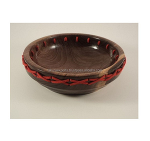 Pièce maîtresse de bol alimentaire en bois d'excellente qualité pour la décoration et les ornements de fournitures de fête dans des formes et des tailles personnalisées - Product Image 1