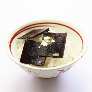 Kombu Tsukudani Premium con Hoja de Oro, Aderezo Japonés de Arroz Makombu Silvestre, Sin Condimento Químico, 120g - Product Image 3