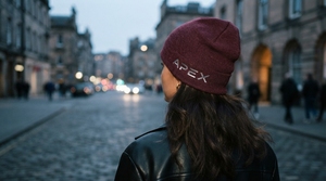 Bonnet en tricot côtelé bordeaux personnalisé, bonnet d'hiver à revers, bonnet unisexe extensible avec logo brodé, streetwear - Product Image 4